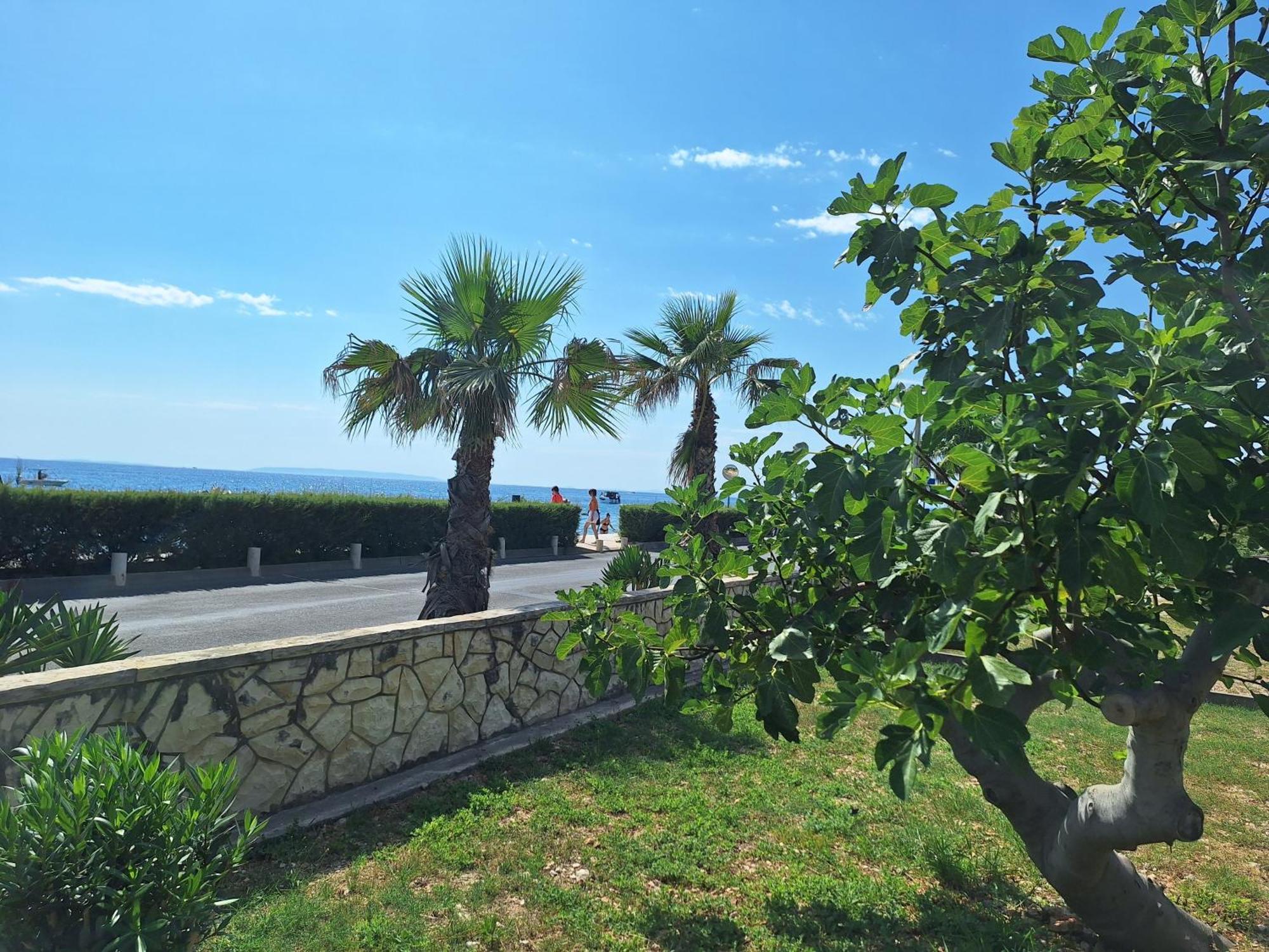 Apartments By The Sea Novalja, Pag - 9326 Exterior photo